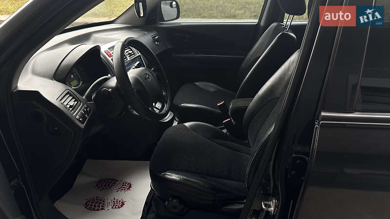 Внедорожник / Кроссовер Hyundai Tucson 2011 в Киеве фото 12 Внедорожник / Кроссовер Hyundai Tucson 2011 в Киеве