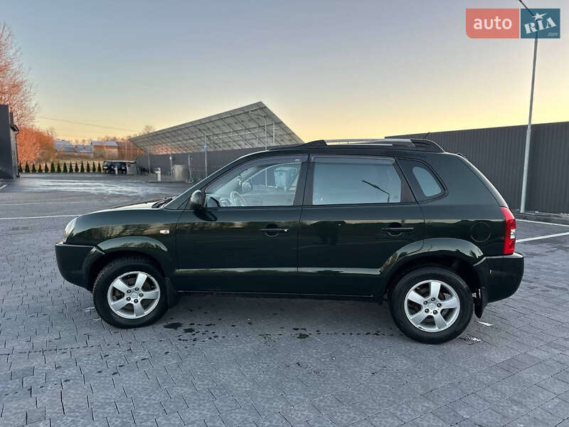Внедорожник / Кроссовер Hyundai Tucson 2005 в Самборе фото 4 Внедорожник / Кроссовер Hyundai Tucson 2005 в Самборе