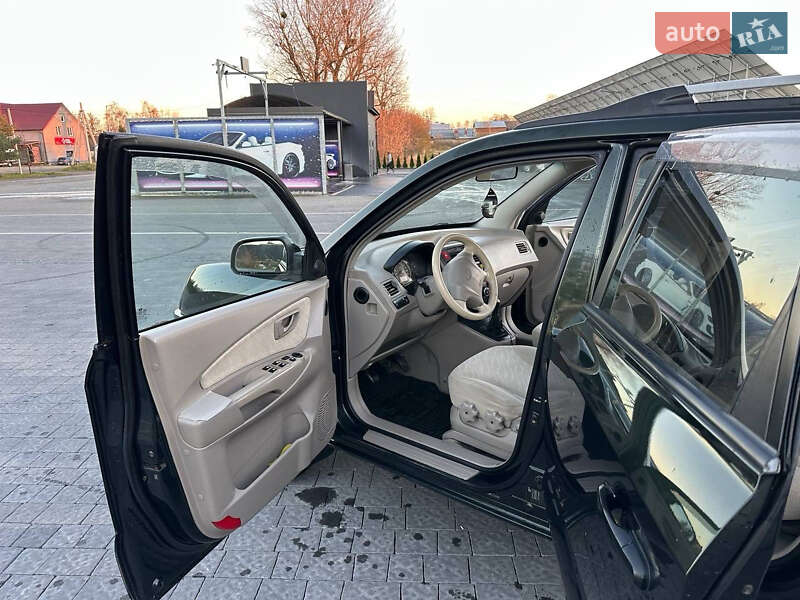 Внедорожник / Кроссовер Hyundai Tucson 2005 в Самборе фото 15 Внедорожник / Кроссовер Hyundai Tucson 2005 в Самборе