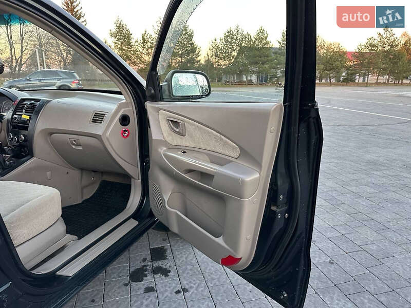 Внедорожник / Кроссовер Hyundai Tucson 2005 в Самборе фото 24 Внедорожник / Кроссовер Hyundai Tucson 2005 в Самборе