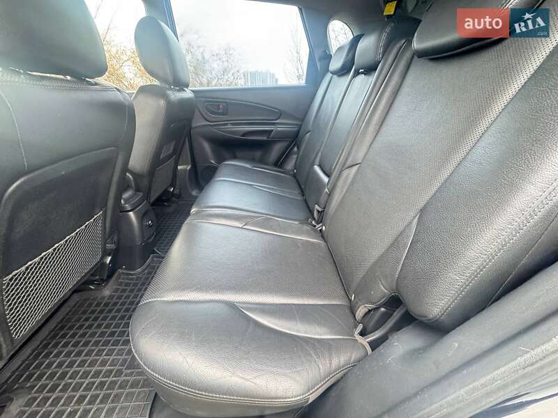 Позашляховик / Кросовер Hyundai Tucson 2008 в Києві