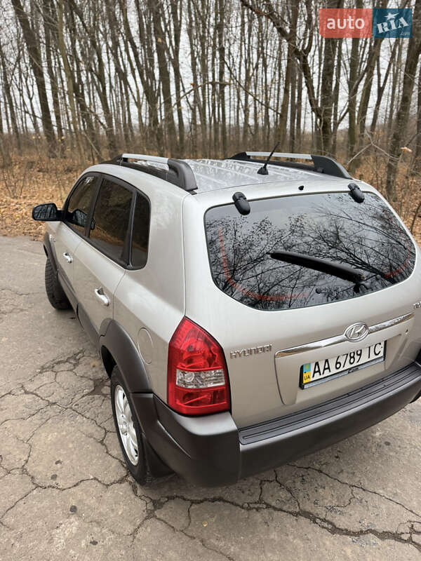 Внедорожник / Кроссовер Hyundai Tucson 2007 в Вороновице
