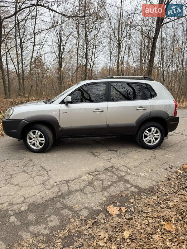 Внедорожник / Кроссовер Hyundai Tucson 2007 в Вороновице