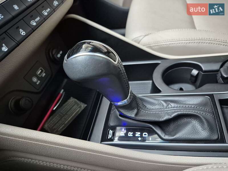 Внедорожник / Кроссовер Hyundai Tucson 2015 в Черноморске