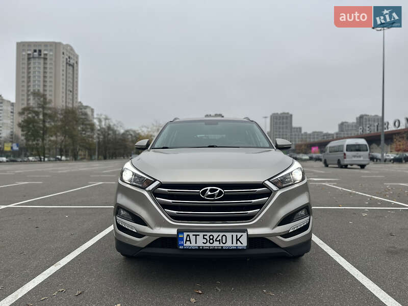 Внедорожник / Кроссовер Hyundai Tucson 2017 в Киеве