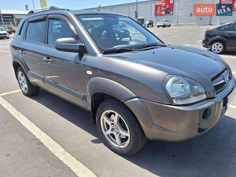 Внедорожник / Кроссовер Hyundai Tucson 2009 в Киеве фото 5 Внедорожник / Кроссовер Hyundai Tucson 2009 в Киеве