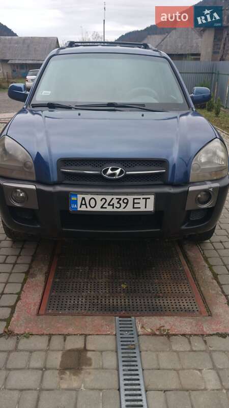 Внедорожник / Кроссовер Hyundai Tucson 2005 в Межгорье фото 5 Внедорожник / Кроссовер Hyundai Tucson 2005 в Межгорье