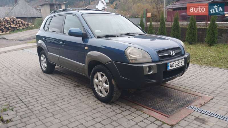 Внедорожник / Кроссовер Hyundai Tucson 2005 в Межгорье фото Внедорожник / Кроссовер Hyundai Tucson 2005 в Межгорье
