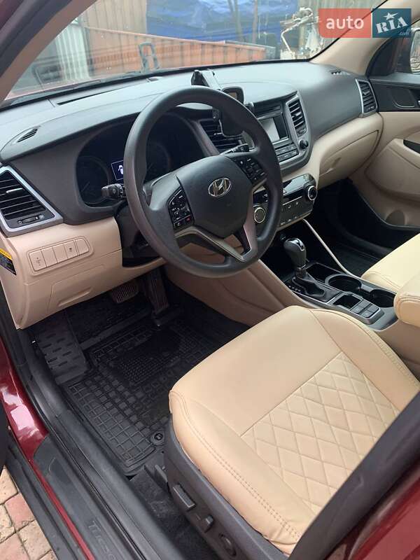 Внедорожник / Кроссовер Hyundai Tucson 2016 в Ахтырке фото 10 Внедорожник / Кроссовер Hyundai Tucson 2016 в Ахтырке