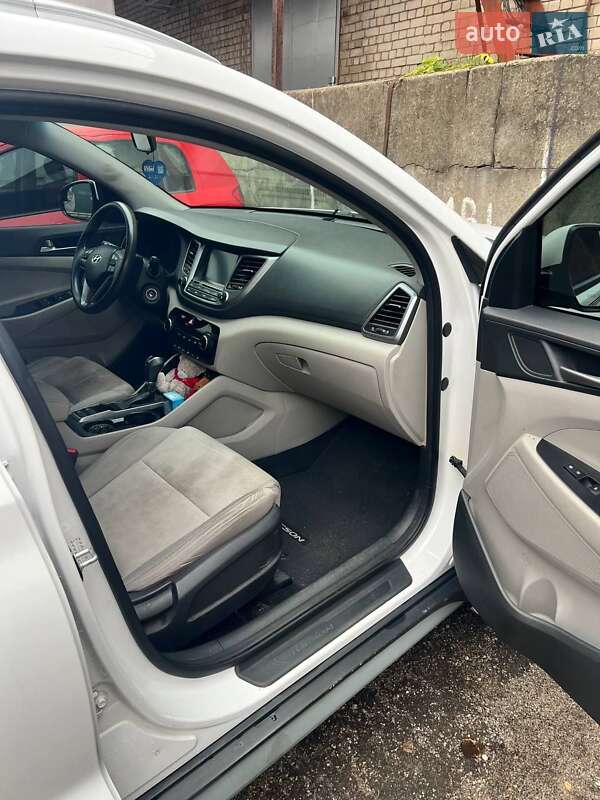 Внедорожник / Кроссовер Hyundai Tucson 2018 в Запорожье фото 6 Внедорожник / Кроссовер Hyundai Tucson 2018 в Запорожье