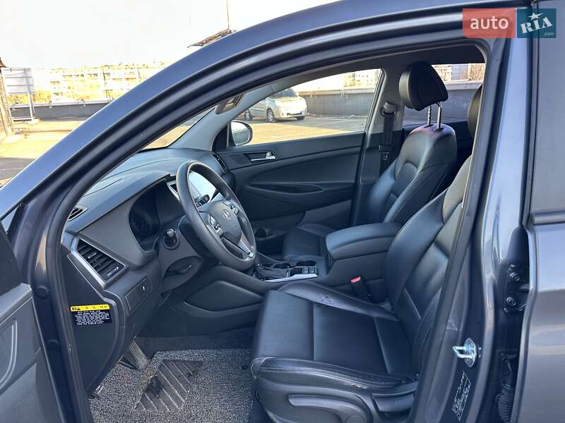 Внедорожник / Кроссовер Hyundai Tucson 2016 в Киеве фото 18 Внедорожник / Кроссовер Hyundai Tucson 2016 в Киеве