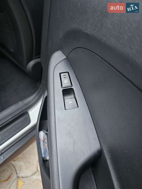 Внедорожник / Кроссовер Hyundai Tucson 2017 в Кривом Роге фото 2 Внедорожник / Кроссовер Hyundai Tucson 2017 в Кривом Роге