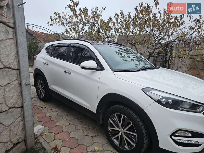 Внедорожник / Кроссовер Hyundai Tucson 2017 в Кривом Роге фото 31 Внедорожник / Кроссовер Hyundai Tucson 2017 в Кривом Роге