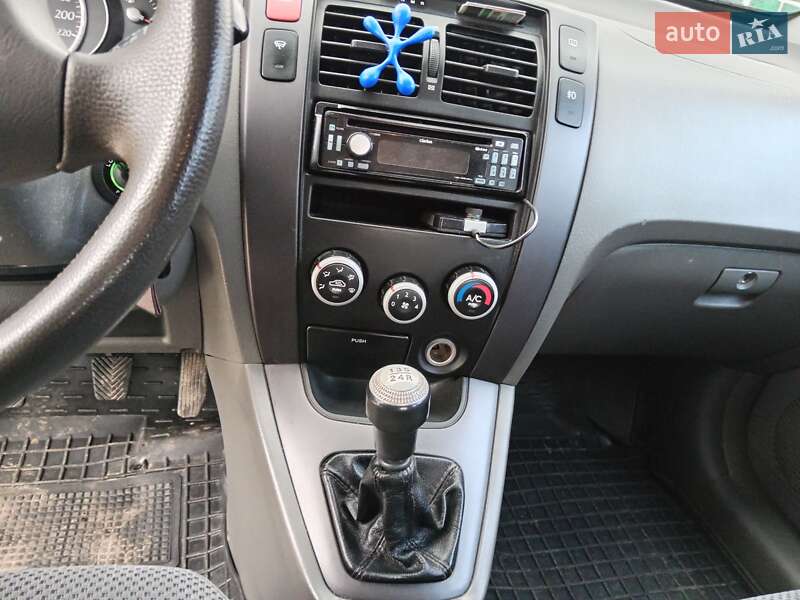 Внедорожник / Кроссовер Hyundai Tucson 2005 в Бердичеве фото 13 Внедорожник / Кроссовер Hyundai Tucson 2005 в Бердичеве