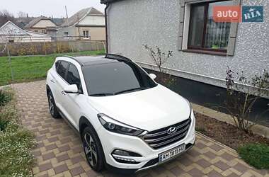 Внедорожник / Кроссовер Hyundai Tucson 2016 в Малине