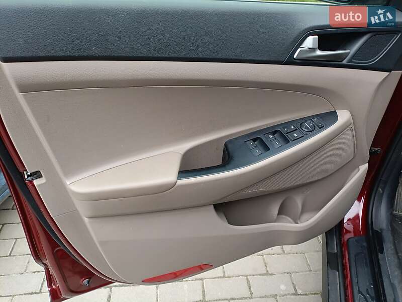 Позашляховик / Кросовер Hyundai Tucson 2019 в Львові
