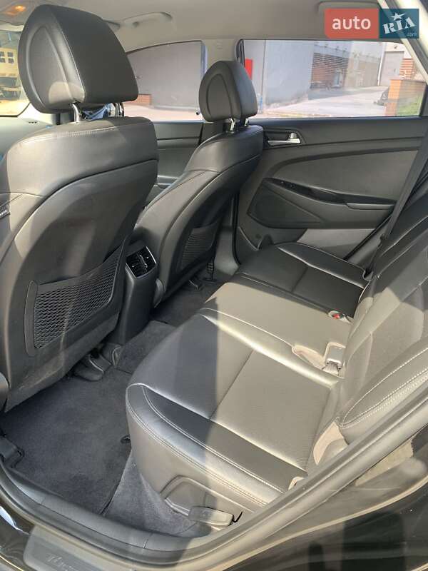 Внедорожник / Кроссовер Hyundai Tucson 2017 в Сумах