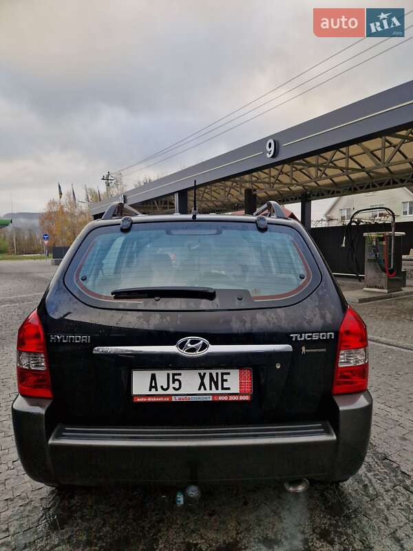 Внедорожник / Кроссовер Hyundai Tucson 2005 в Тячеве фото 9 Внедорожник / Кроссовер Hyundai Tucson 2005 в Тячеве