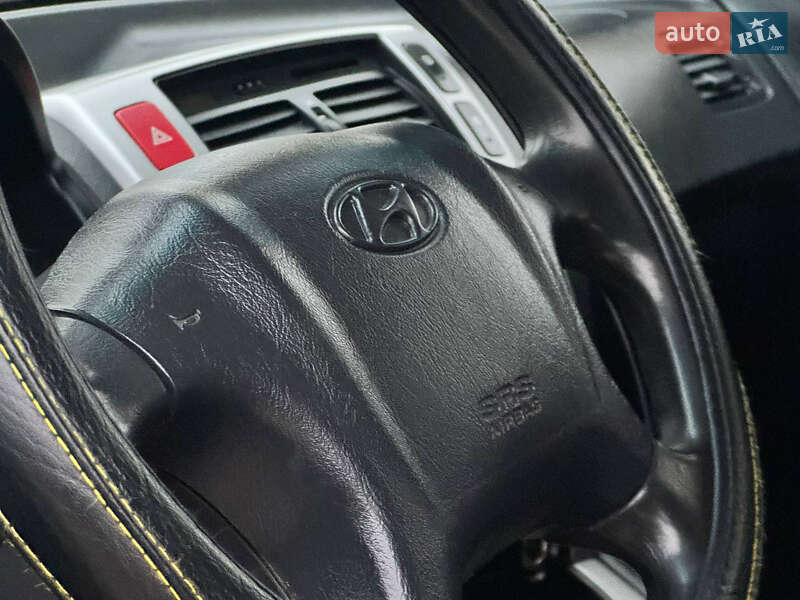 Внедорожник / Кроссовер Hyundai Tucson 2008 в Ахтырке фото 36 Внедорожник / Кроссовер Hyundai Tucson 2008 в Ахтырке