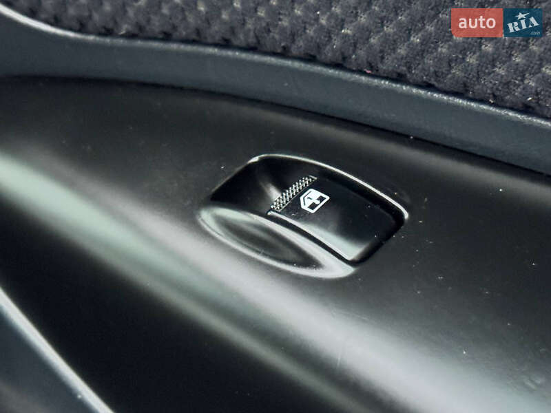 Внедорожник / Кроссовер Hyundai Tucson 2008 в Ахтырке фото 48 Внедорожник / Кроссовер Hyundai Tucson 2008 в Ахтырке