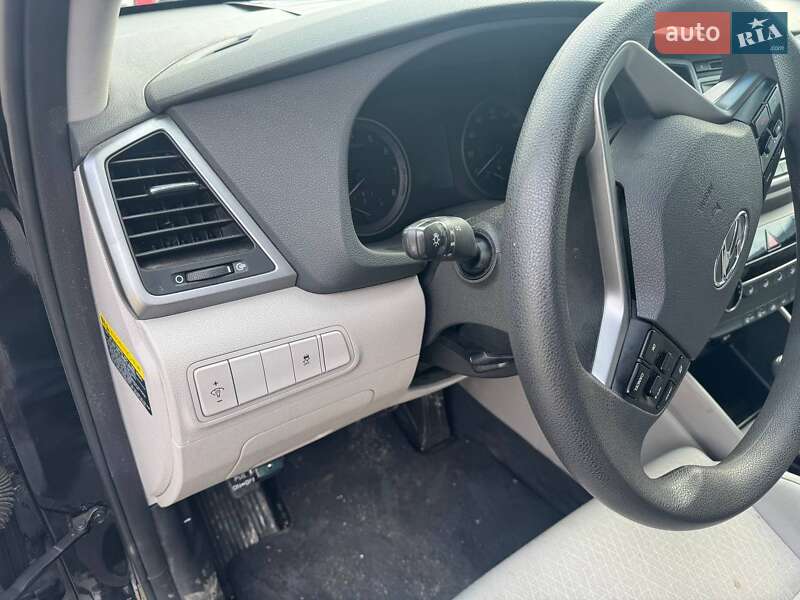 Позашляховик / Кросовер Hyundai Tucson 2017 в Львові