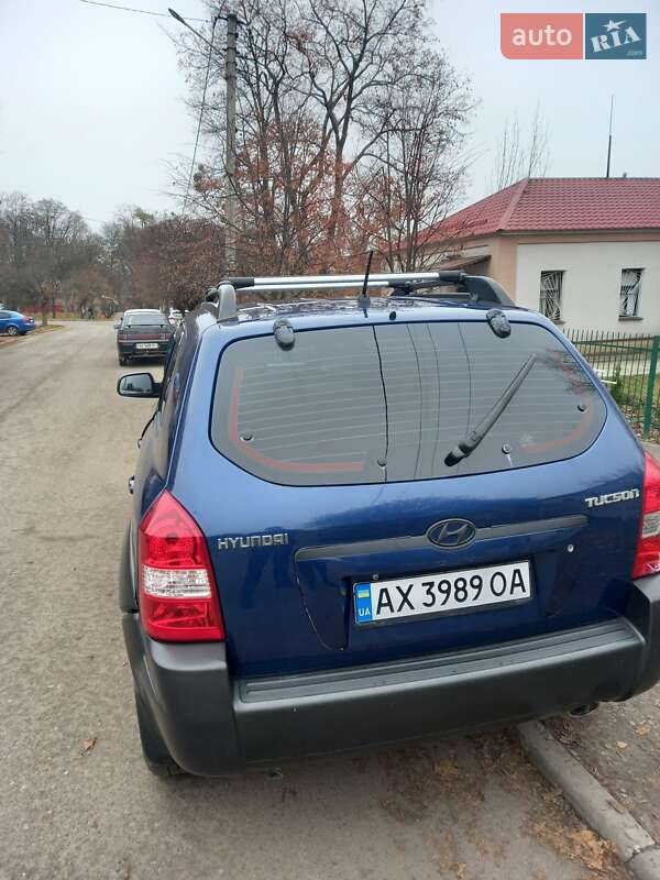 Внедорожник / Кроссовер Hyundai Tucson 2007 в Валках