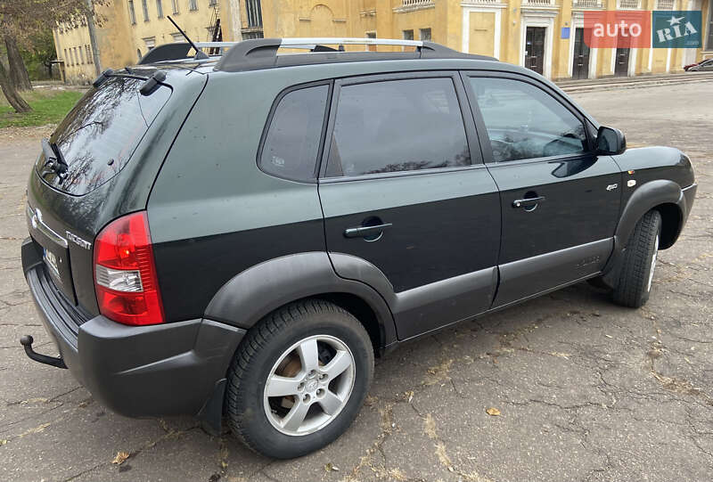 Внедорожник / Кроссовер Hyundai Tucson 2005 в Краматорске фото 7 Внедорожник / Кроссовер Hyundai Tucson 2005 в Краматорске