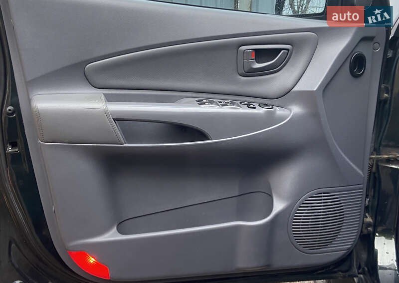 Внедорожник / Кроссовер Hyundai Tucson 2005 в Краматорске фото 14 Внедорожник / Кроссовер Hyundai Tucson 2005 в Краматорске