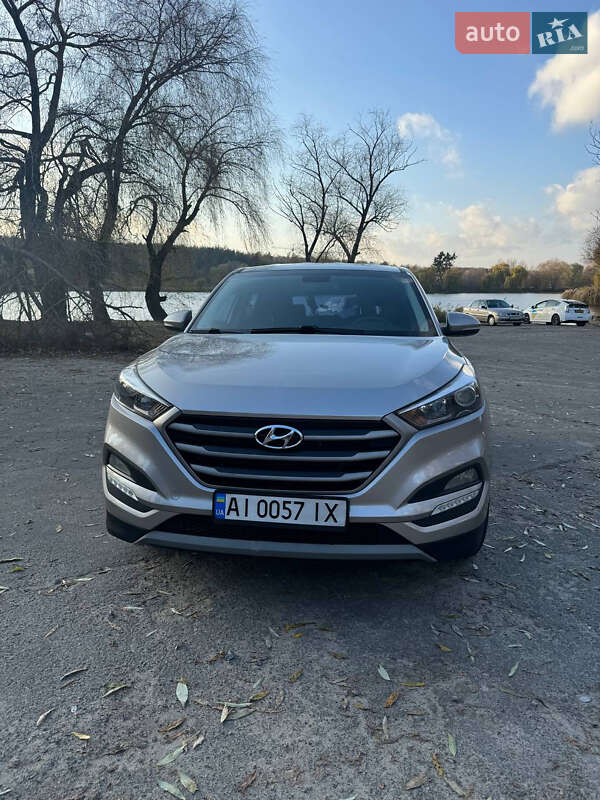 Внедорожник / Кроссовер Hyundai Tucson 2016 в Киеве