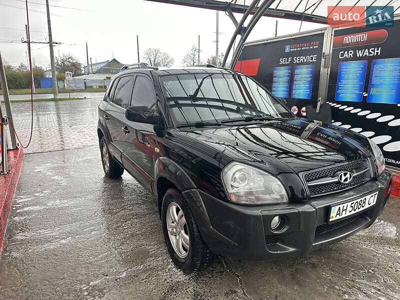 Внедорожник / Кроссовер Hyundai Tucson 2008 в Полтаве фото 3 Внедорожник / Кроссовер Hyundai Tucson 2008 в Полтаве