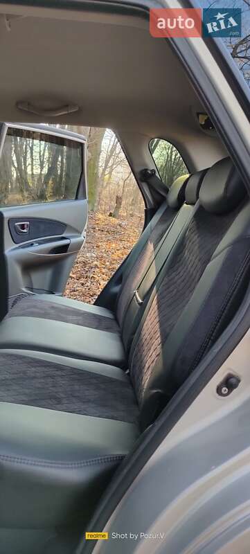 Внедорожник / Кроссовер Hyundai Tucson 2008 в Жмеринке фото 10 Внедорожник / Кроссовер Hyundai Tucson 2008 в Жмеринке