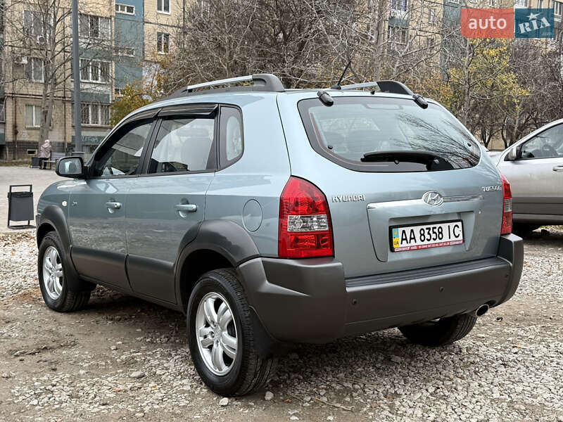 Внедорожник / Кроссовер Hyundai Tucson 2008 в Кривом Роге фото 8 Внедорожник / Кроссовер Hyundai Tucson 2008 в Кривом Роге