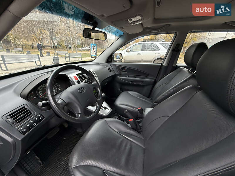 Внедорожник / Кроссовер Hyundai Tucson 2008 в Кривом Роге фото 19 Внедорожник / Кроссовер Hyundai Tucson 2008 в Кривом Роге