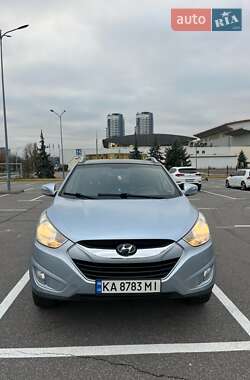 Позашляховик / Кросовер Hyundai Tucson 2010 в Києві