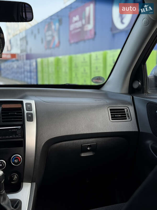 Внедорожник / Кроссовер Hyundai Tucson 2008 в Нововолынске фото 8 Внедорожник / Кроссовер Hyundai Tucson 2008 в Нововолынске