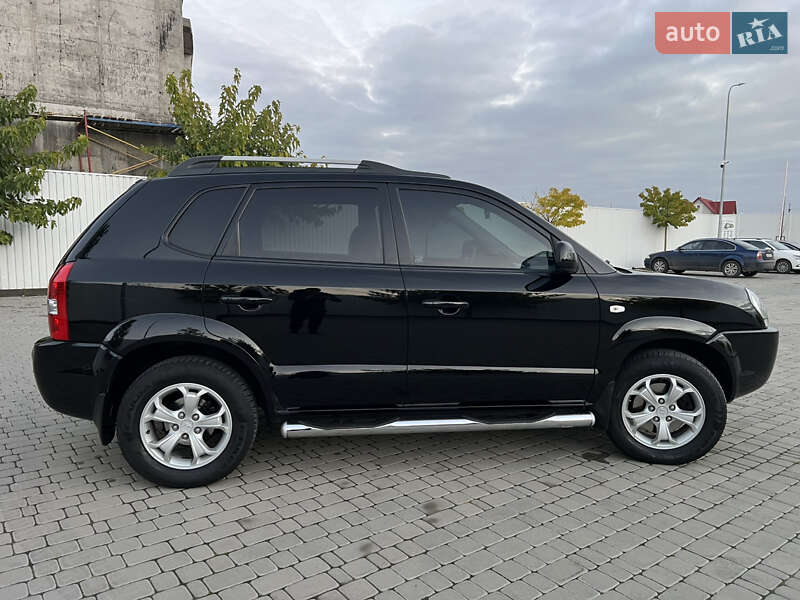 Внедорожник / Кроссовер Hyundai Tucson 2009 в Гайсине фото 7 Внедорожник / Кроссовер Hyundai Tucson 2009 в Гайсине