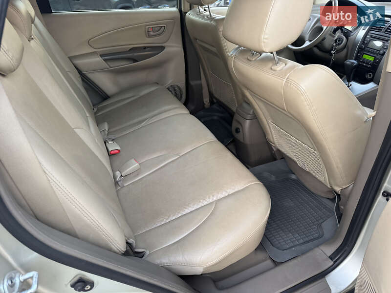 Внедорожник / Кроссовер Hyundai Tucson 2009 в Киеве фото 12 Внедорожник / Кроссовер Hyundai Tucson 2009 в Киеве