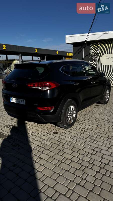 Внедорожник / Кроссовер Hyundai Tucson 2016 в Киеве