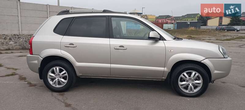 Внедорожник / Кроссовер Hyundai Tucson 2009 в Виннице