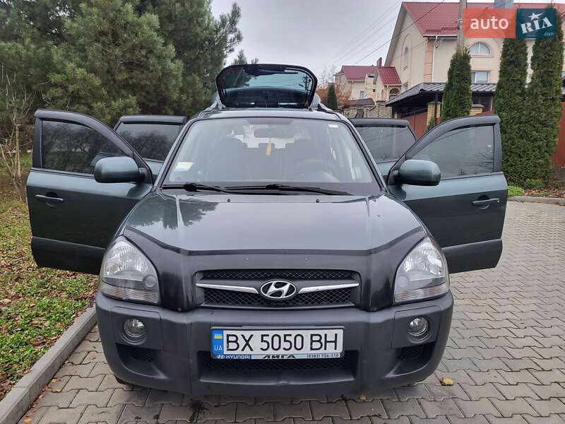 Позашляховик / Кросовер Hyundai Tucson 2012 в Хмельницькому фото 49 Позашляховик / Кросовер Hyundai Tucson 2012 в Хмельницькому