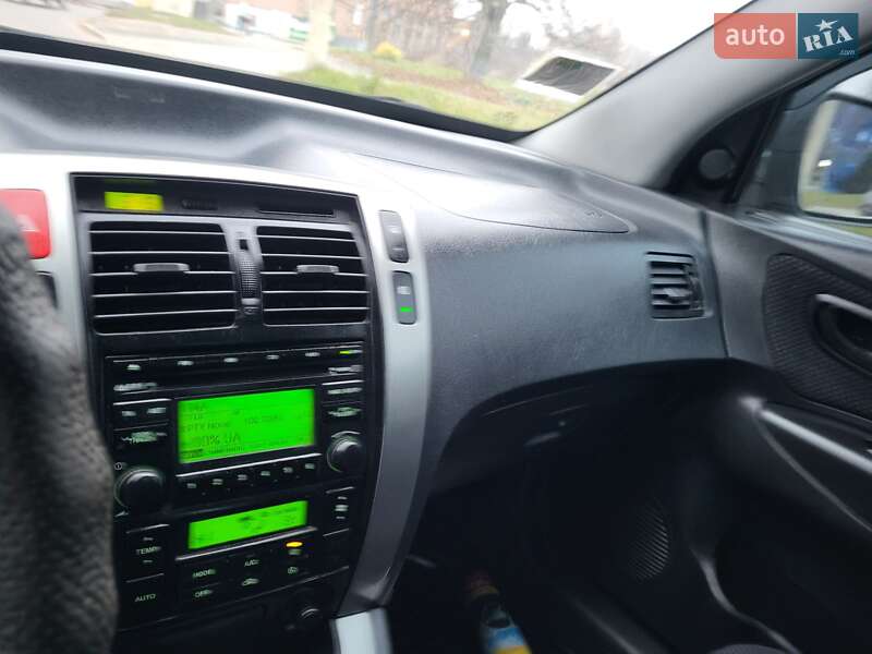 Позашляховик / Кросовер Hyundai Tucson 2012 в Хмельницькому фото 132 Позашляховик / Кросовер Hyundai Tucson 2012 в Хмельницькому