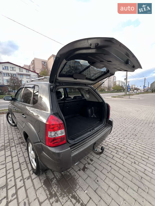 Внедорожник / Кроссовер Hyundai Tucson 2008 в Ивано-Франковске