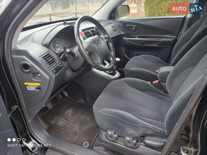 Внедорожник / Кроссовер Hyundai Tucson 2007 в Змиеве фото 31 Внедорожник / Кроссовер Hyundai Tucson 2007 в Змиеве
