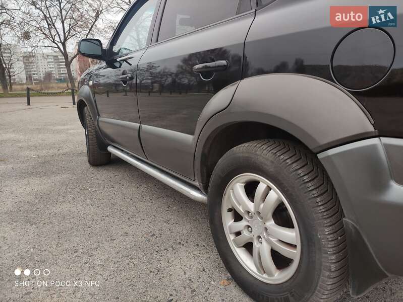 Внедорожник / Кроссовер Hyundai Tucson 2007 в Змиеве фото 57 Внедорожник / Кроссовер Hyundai Tucson 2007 в Змиеве