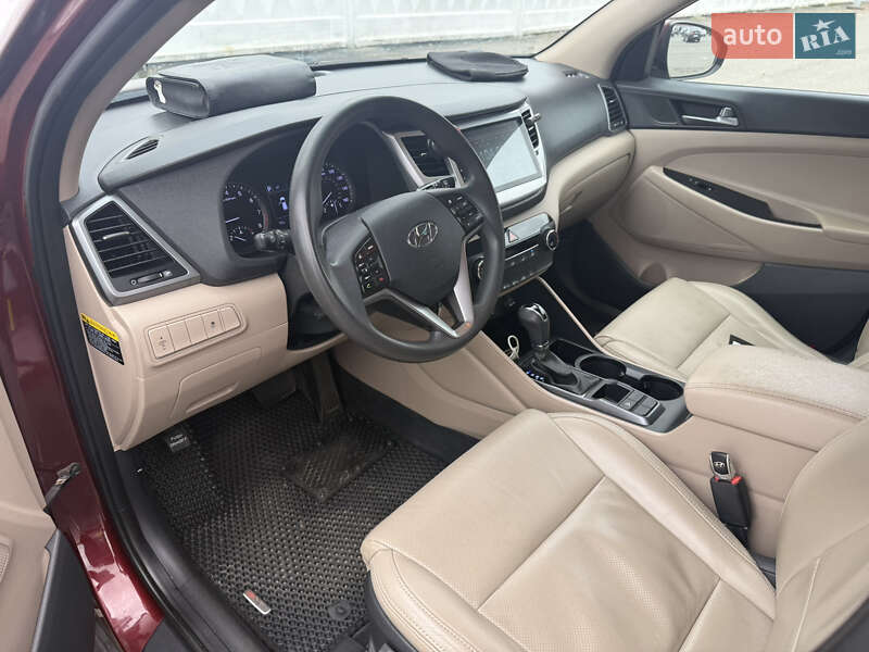 Внедорожник / Кроссовер Hyundai Tucson 2017 в Кременчуге фото 7 Внедорожник / Кроссовер Hyundai Tucson 2017 в Кременчуге
