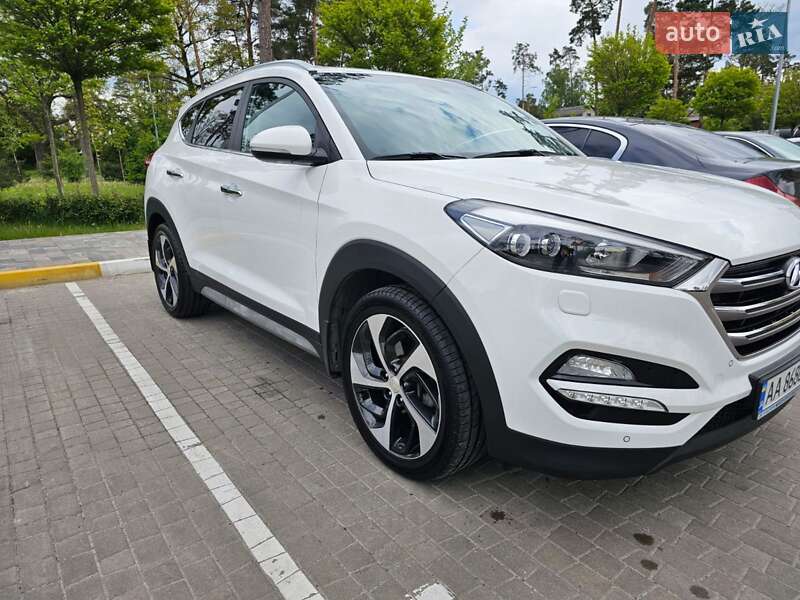 Внедорожник / Кроссовер Hyundai Tucson 2017 в Киеве