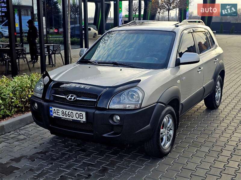 Внедорожник / Кроссовер Hyundai Tucson 2007 в Днепре