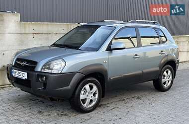 Позашляховик / Кросовер Hyundai Tucson 2007 в Львові