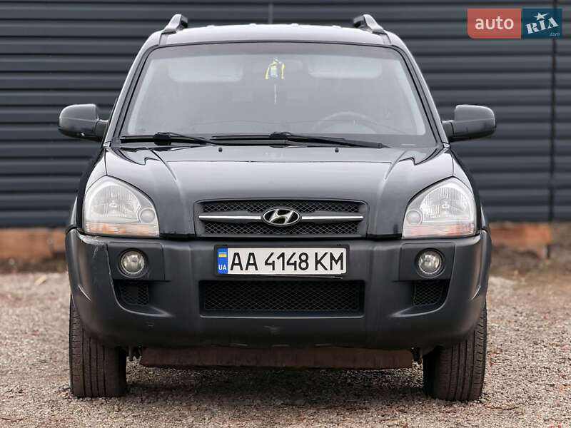 Внедорожник / Кроссовер Hyundai Tucson 2008 в Мене