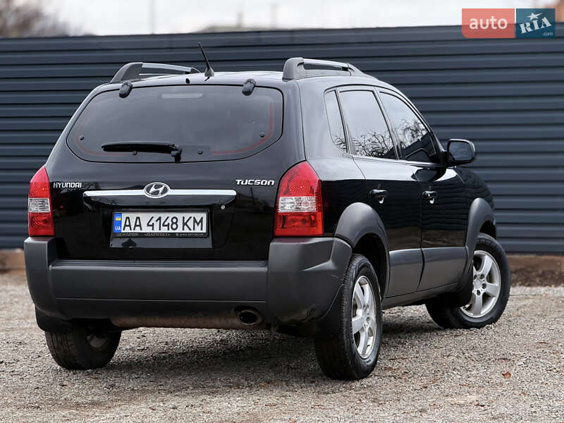 Внедорожник / Кроссовер Hyundai Tucson 2008 в Мене